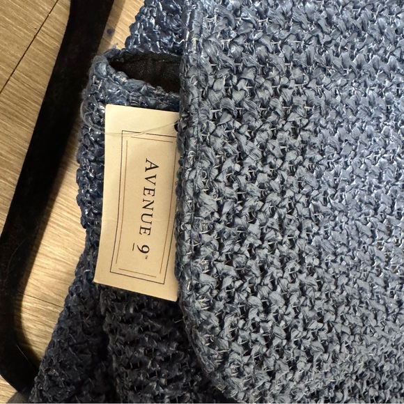 Chic Navy Raffia Backpack - Picture 2 of 3